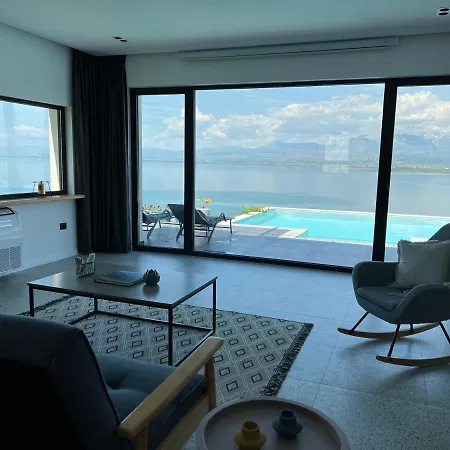 Villa Breeze With A Pool & Magnificent Views Shiroka