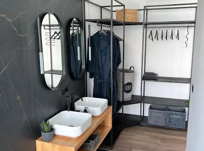 Breeze With A Pool & Magnificent Views *