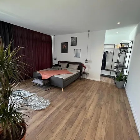 Villa Breeze With A Pool & Magnificent Views Široka