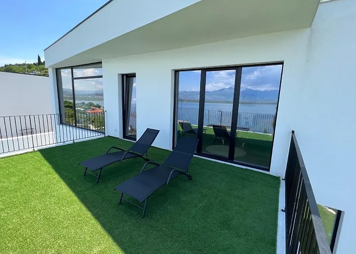 Breeze With A Pool & Magnificent Views * Široka